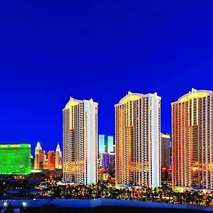 Resort Mgm Signature Towers By Fantasticstay, Las Vegas